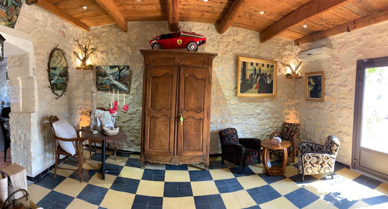 Logis Hotel Restaurant Hostellerie De La Tour Fontvieille Exteriér fotografie